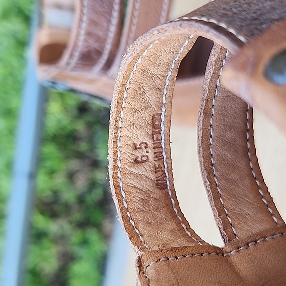 Bed Stu Capriana Gladiator Distressed Leather Sandals Size 6.5 - Picture 6 of 12